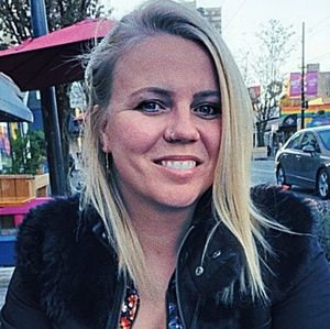 Meet your Posher, Laura